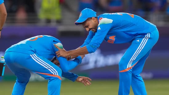 Virat Kohli touches Axar Patel's feet for game changing